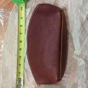 New without tags Portland Leather Goods Eclipse makeup bag in nutmeg